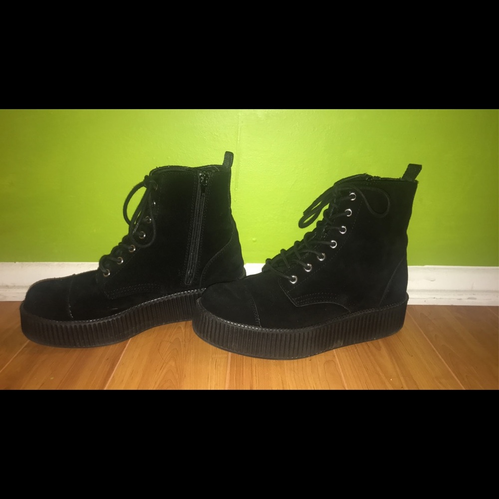 TUK black platforms